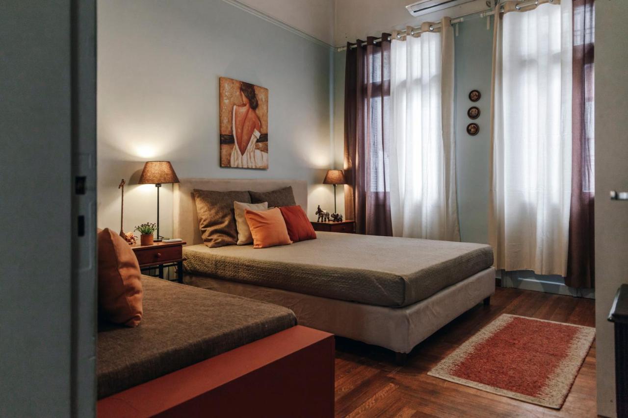 Monastiraki-Psiri, Old Town, 3-Bdr Apt, Sleep 6-10P, Spacious Court Yard เอเธนส์ ภายนอก รูปภาพ